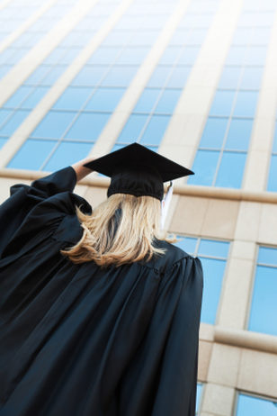 Shocking Low Graduation Rates Plague Illinois Community Colleges Shocking Low Graduation Rates Plague Illinois Community Colleges