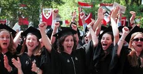 Does Higher Education at Community Colleges Perpetuate Inequality? Does Higher Education at Community Colleges Perpetuate Inequality?