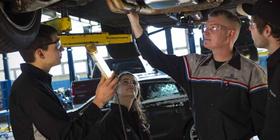 Alternative Automobiles: New Training Programs at Community College Alternative Automobiles: New Training Programs at Community College