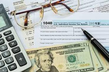 Community College Students Offer Free Tax Help