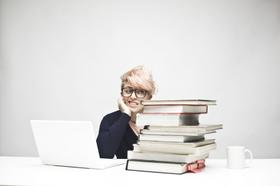 Avoid the 3 Major Pitfalls of the First Year of Community College Avoid the 3 Major Pitfalls of the First Year of Community College