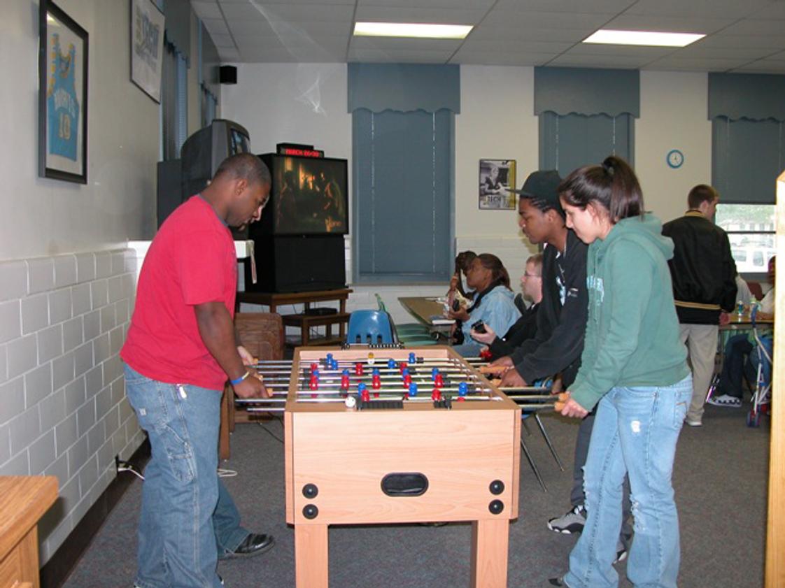 Southern Arkansas University Tech Photo #1 - Students in play indoors in the SAU Tech student center.